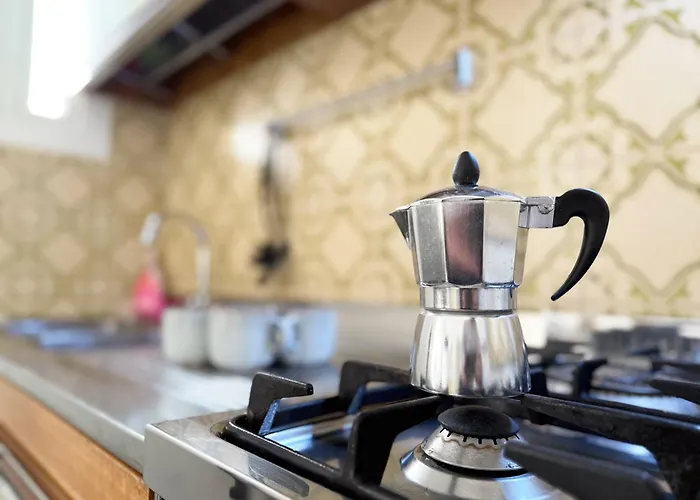 50 Mt Dal Mare - Relax Con Box E Ampio Terrazzo Alassio