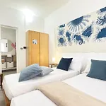 50 Mt Dal Mare - Relax Con Box E Ampio Terrazzo * Αλάσιο