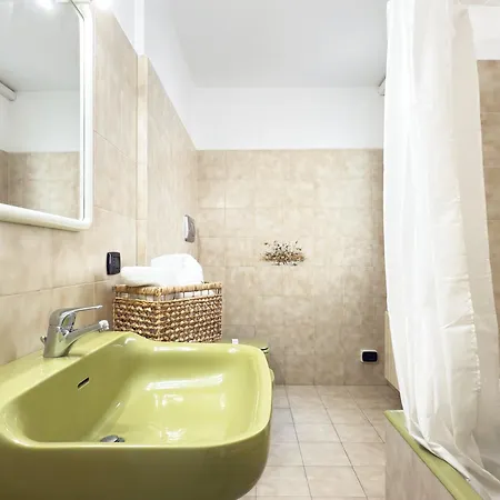 50 Mt Dal Mare - Relax Con Box E Ampio Terrazzo Appartamento *