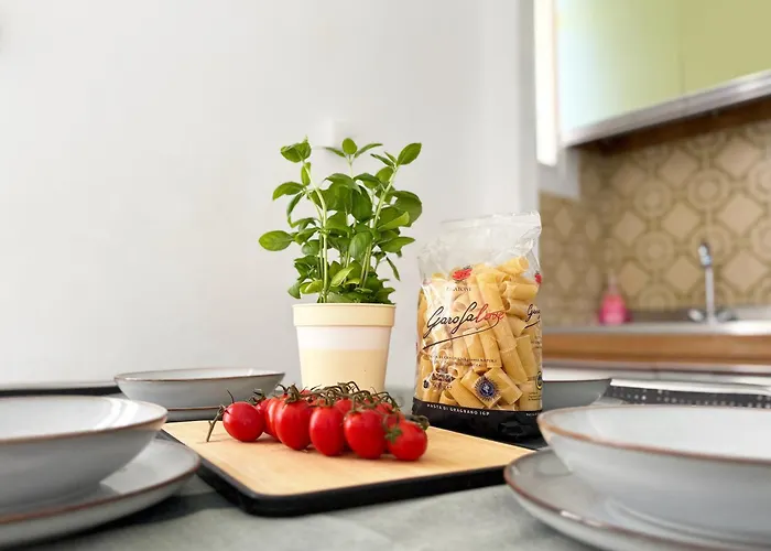 50 Mt Dal Mare - Relax Con Box E Ampio Terrazzo Alassio